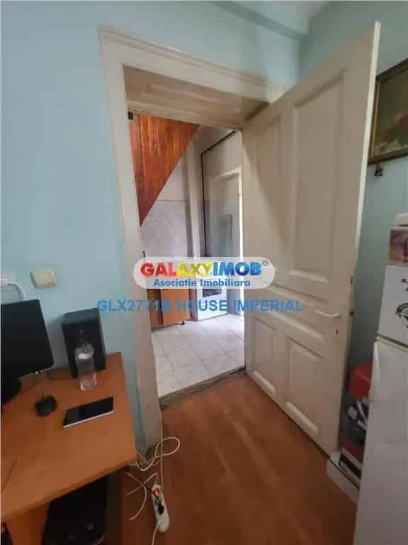 Casă 2 camere de vânzare Popa Nan