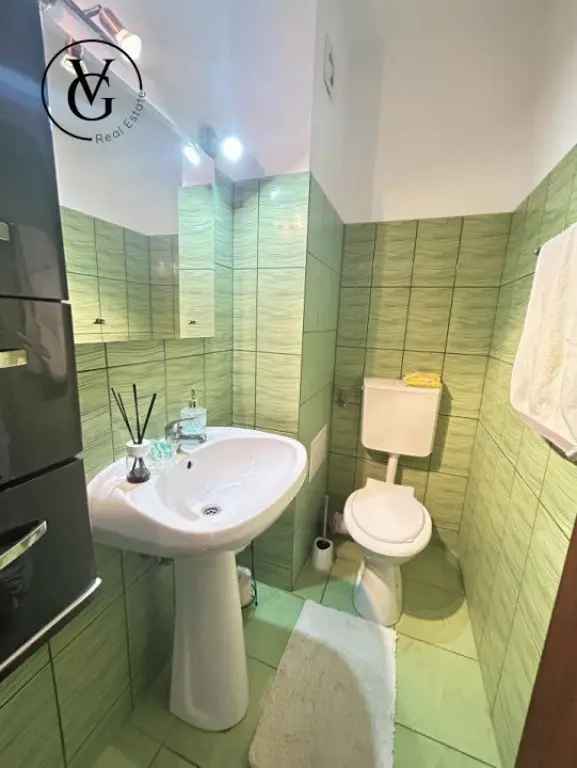 Apartament de vânzare 3 camere spațios în Euromaterna