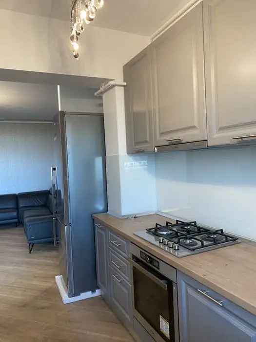 Prima inchiriere apartament 3 camere 4City  Pipera, loc de parcare