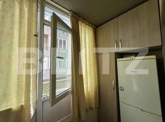 Apartament 3 camere, 80 mp, zona Șerbănești