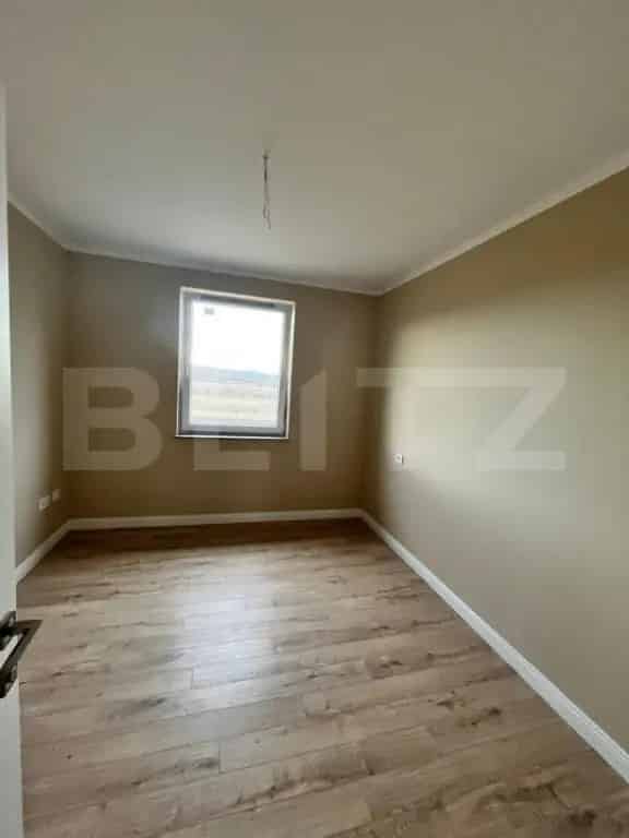 Apartament 3 camere Radauti Bloc Nou 65mp