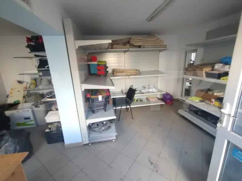 Spatiu Comercial 2 Camere 35mp Parter Inalt Nasaud