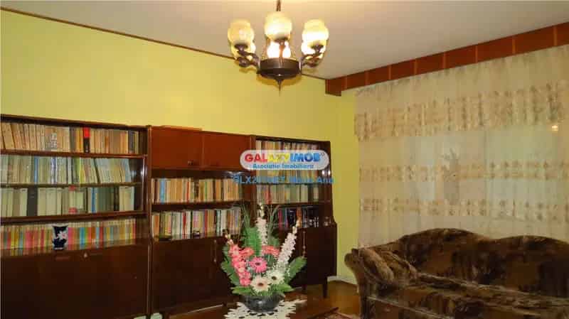 Apartament 3 camere Botosani zona Armoniei garaj boxa
