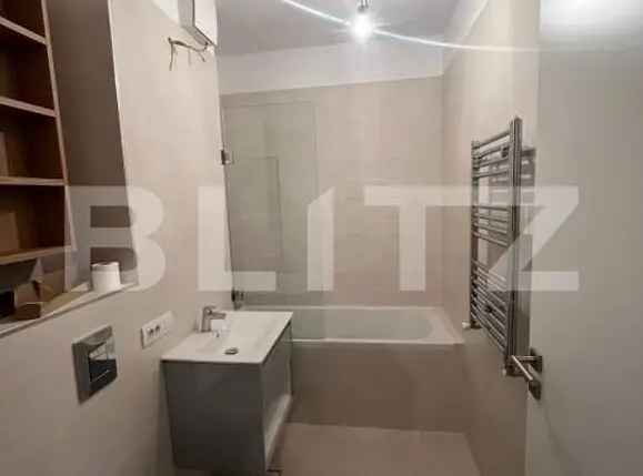 Apartament decomandat cu 2 camere, 52 mp, zona Take Ionescu