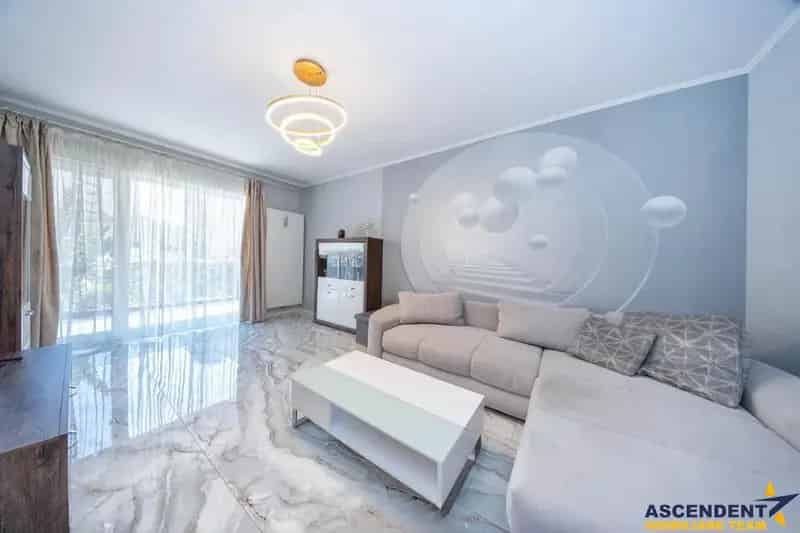 Apartament 3 camere decomandat 109mp cu 2 Terase - 2017