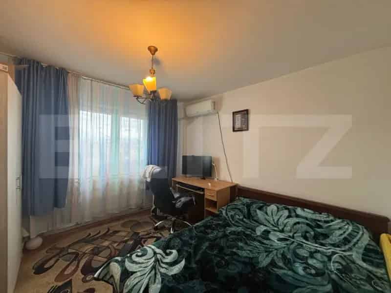 Apartament 2 camere decomandate 50 mp zona Miorita