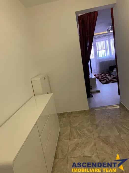 Apartament Mobilat Tractorul Brasov Chirie