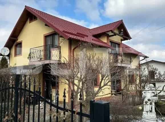 Casă individuală 5 camere Fălticeni 180mp