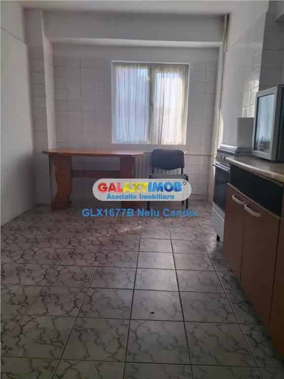 Apartament 3 camere Petre Ispirescu Stradal - Renovări