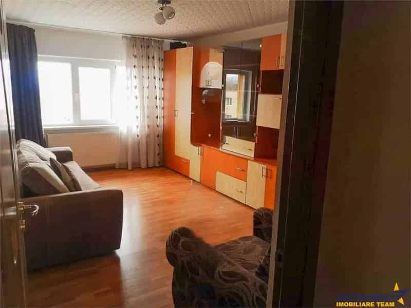 Apartament 2 camere Triaj Brasov