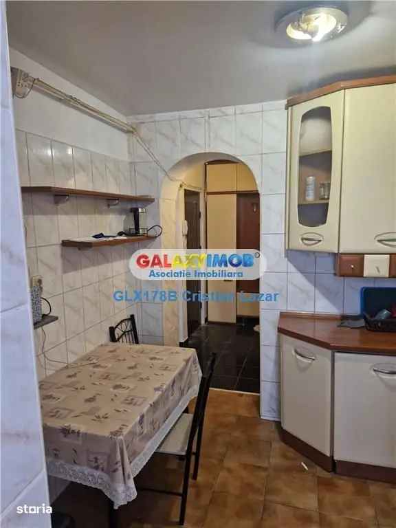 Vanzare apartament 3 camere mobilat si utilat in Crangasi