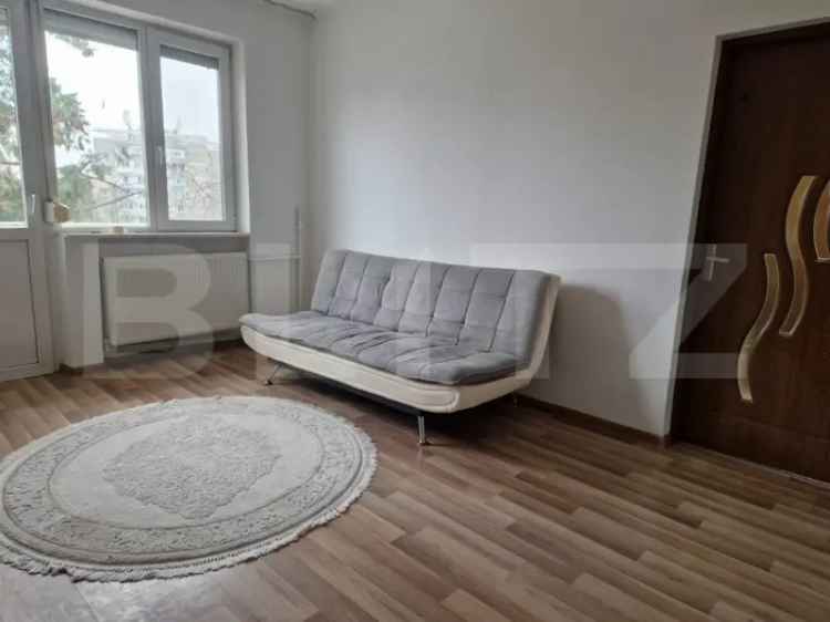 Apartament de vânzare, cu 3 camere, 70 mp, pe Bulevardul Da