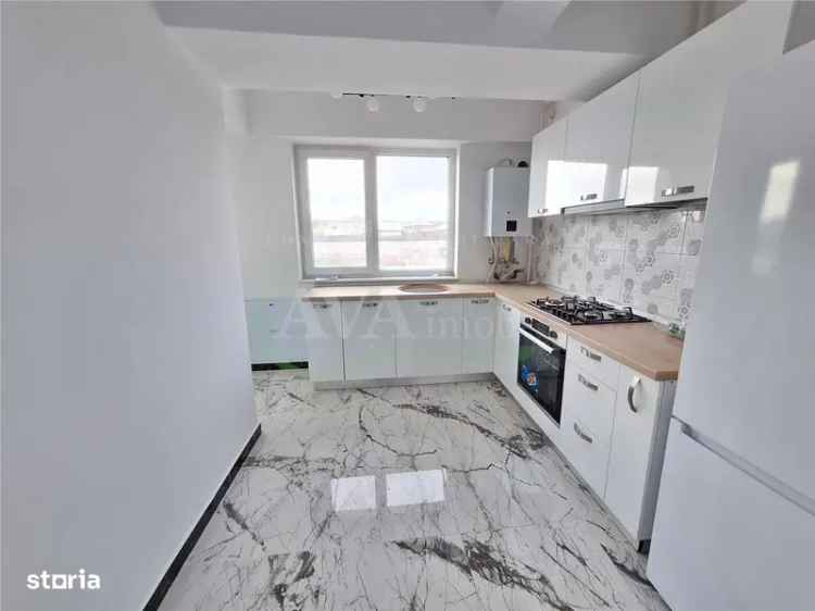 Vanzare apartament 3 camere decomandat in zona Nord, finisat lux