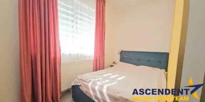 Studio Mobilat Sanpetru Brasov vedere munte