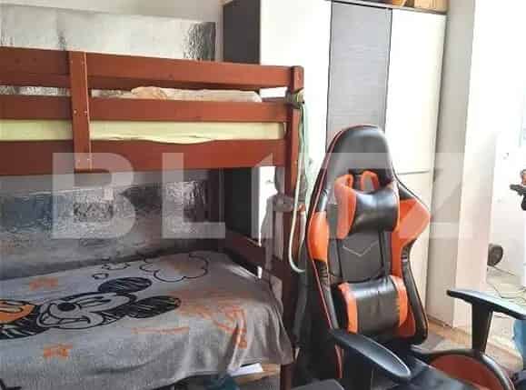 Apartament 3 Dormitoare Dacia Etaj Intermediar Semidecomandat