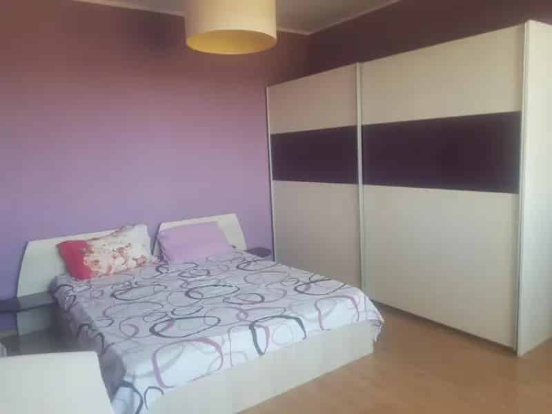 Apartament 3 camere Chitila zona Colloseum