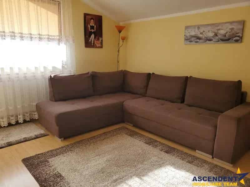 Garsoniera Mobilata Utilata Etaj 3 Bloc Apartamente