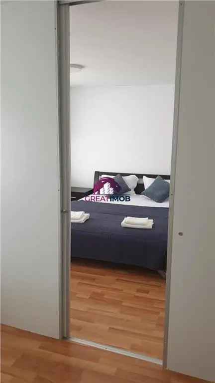 Apartament de inchiriat