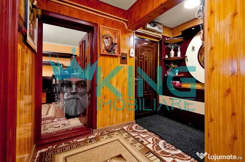 Apartament 4 camere Micro 13