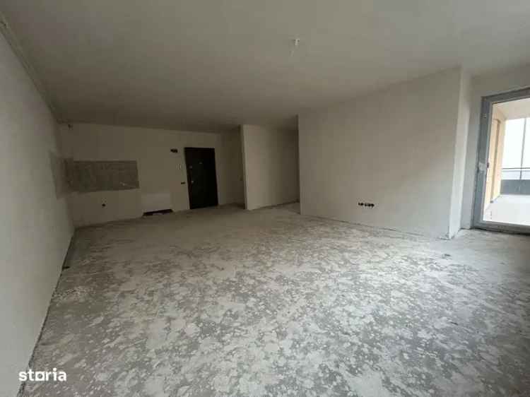 Vanzare apartamente 3 camere in zona Somesului cu balcon si semifinisaj