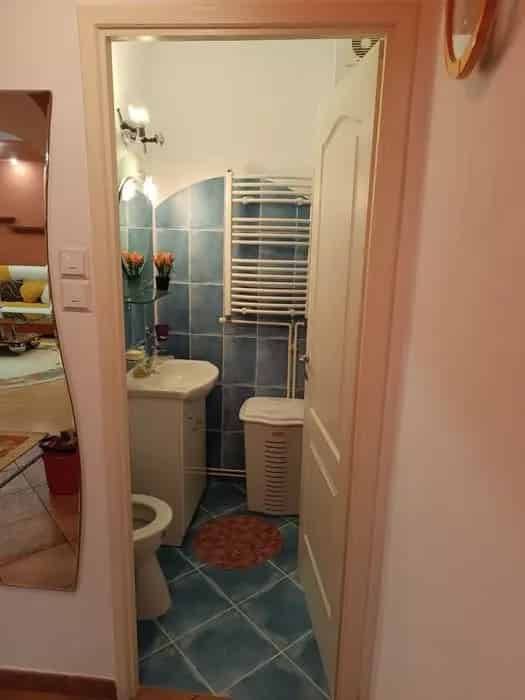 Apartament 3 camere de inchiriat Vlahuta