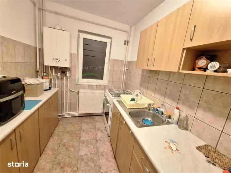 Vanzare apartamente 3 camere decomandate in zona Pictor Aman