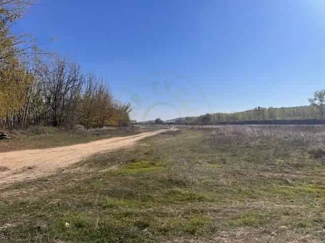 Teren extravilan 13500 mp Podul Jiului Investitie profitabila