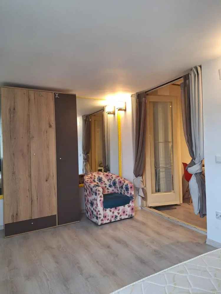 Appartement studio: rue Plevnei n 18