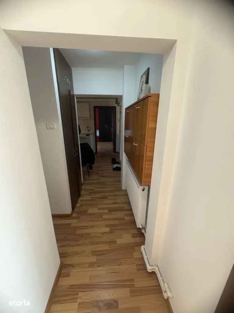 Vânzare apartament 3 camere decomandat zona Tomis Nord