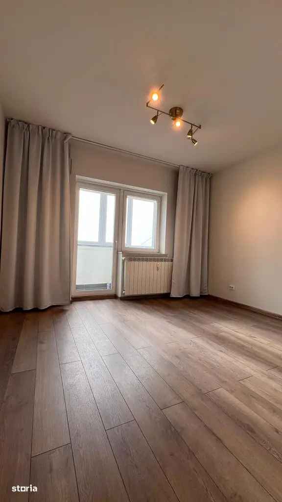 Apartament de vanzare 4 camere renovat integral Bld Unirii