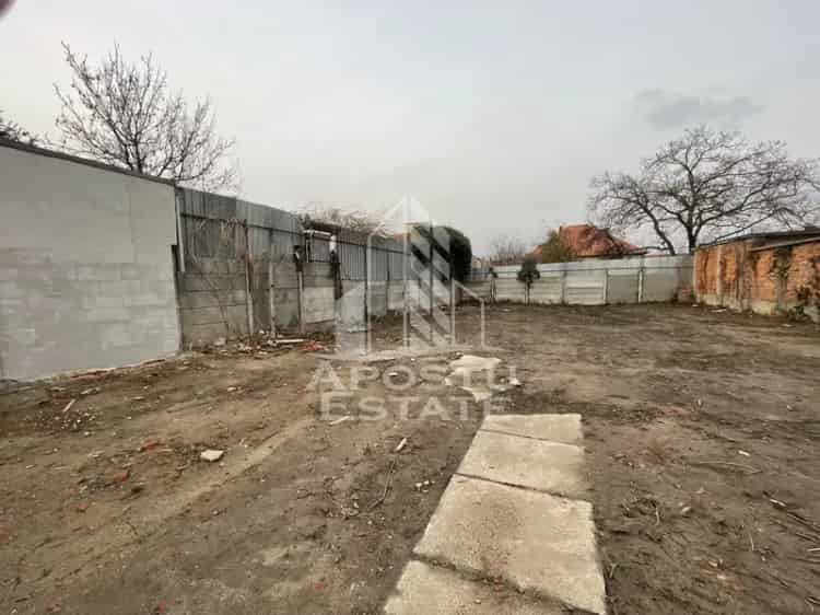 Vânzare teren pentru bloc în Zona Liviu Rebreanu