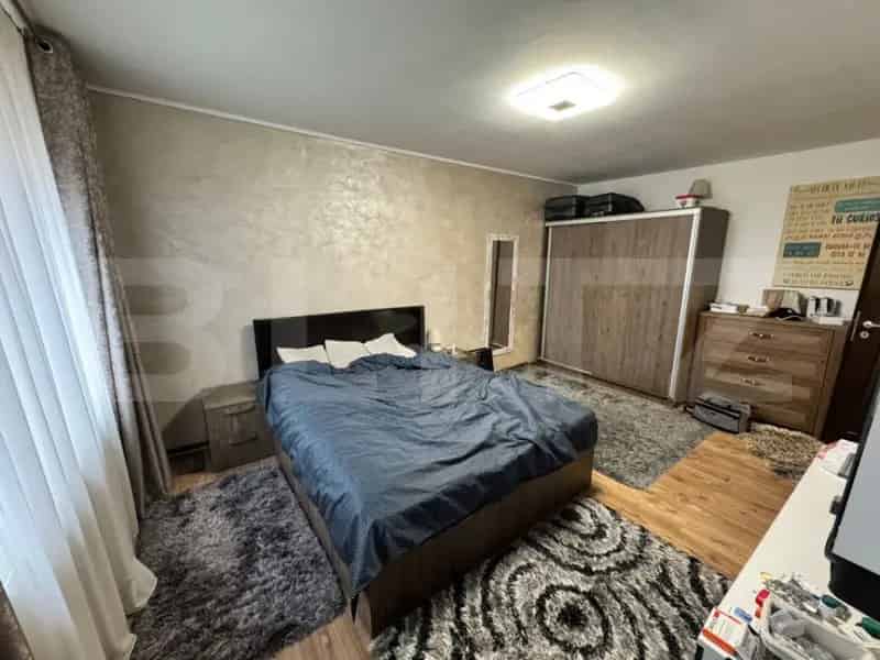 Apartament 2 camere Podul de Fier 36mp mobilat utilat