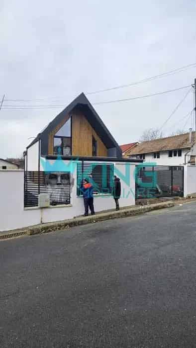 Duplex 7 camere 4 terase 267mp Dambul Rotund
