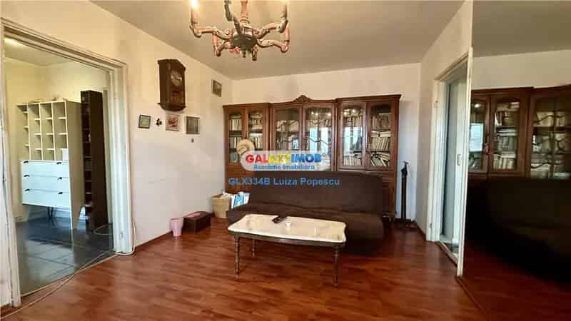 Apartament 4 Camere Teiul Doamnei - Vanzare