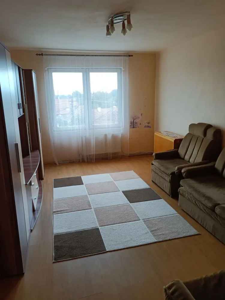 Cumparare apartamente Reghin 4 camere etaj 2 cu balcon