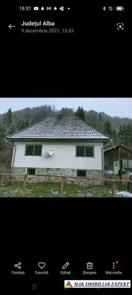 Casă 3 camere Avram Iancu Alba 3300 mp teren