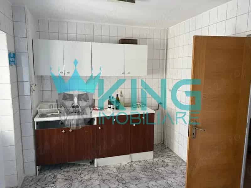 Apartament 4 Camere Alba Iulia Bucuresti - Inchiriere