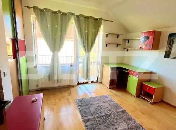 Casa individuala, 120mp, 4 camere, 2 bai, 600mp gradina, zona Cetatii