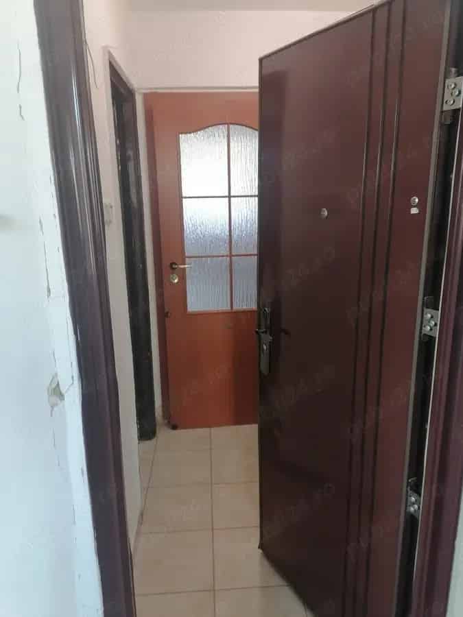 Apartament Piata Progresului - Metrou si STB aproape
