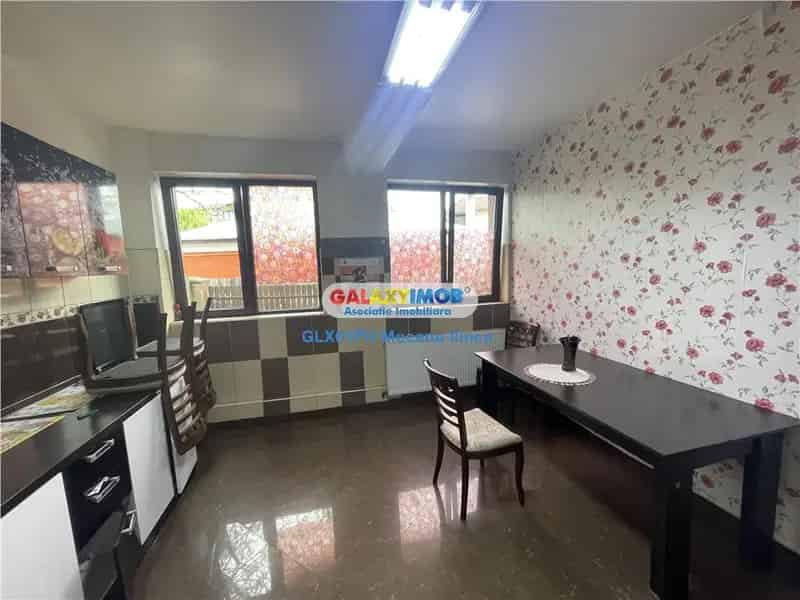 Inchiriere casa muncitori 12 locuri Ploiesti