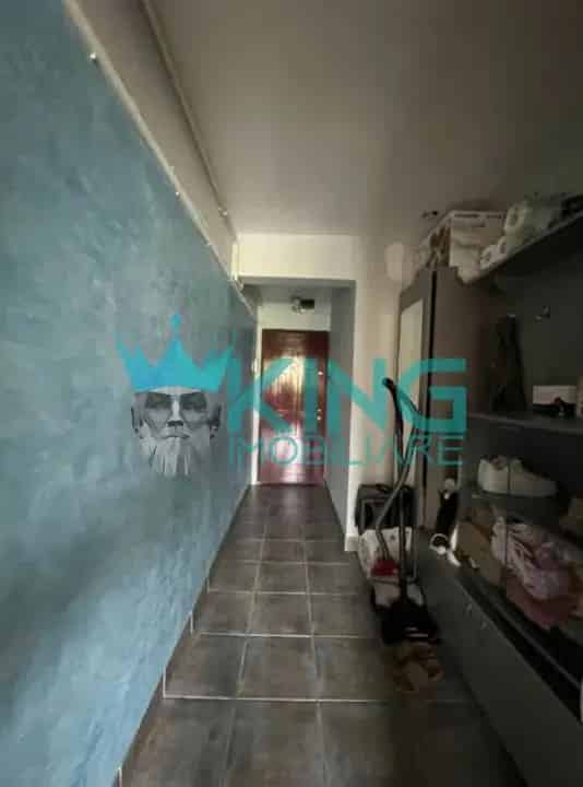 Piata Unirii Apartament 2 Camere Mobilat Utilat Mutare Imediata