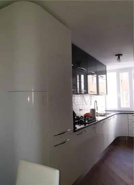 Apartament 3 camere Circulatiunii - Lift - Decomandat - Renovata
