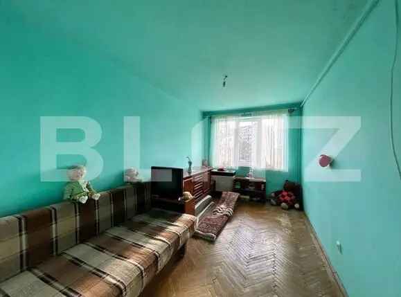 Apartament cu 4 camere , zona Closca , langa Profi