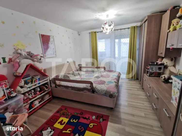 Vanzare apartament 3 camere etaj 1 zona Selimbar mobilat utilat