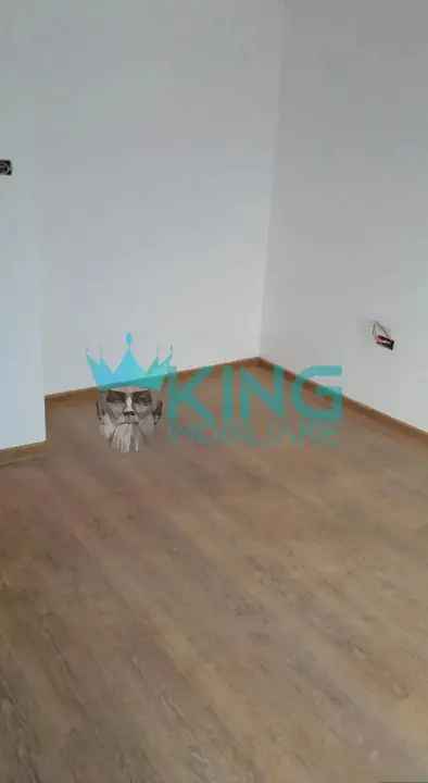 Dumbravita | Vila 4 camere | 2 Terase | Parcare | Curte | 330 mp teren