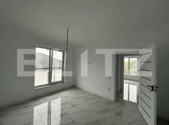 Casă individuală Oncea 100 mp - 3 dormitoare, 2 băi, Terasă