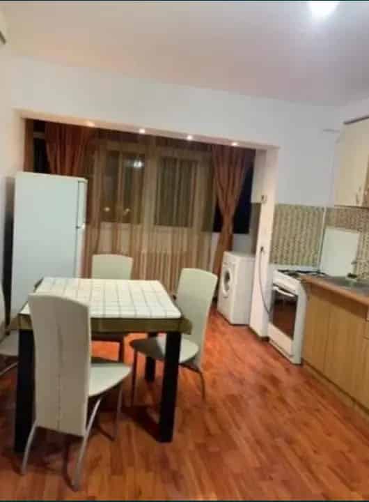 Apartament 3 camere Tg Cucu - Mobilat Utilat Decomandat