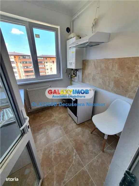 Vanzare garsoniera in Militari Residence cu balcon si lift