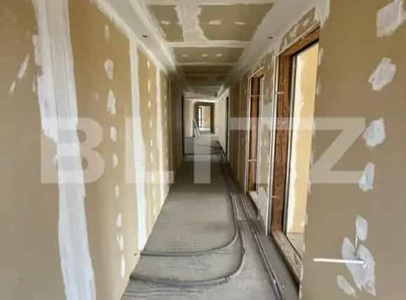 Penthouse 6 camere 227 mp Scheia Semifinisat