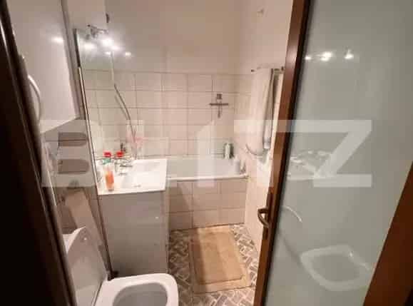 Apartament 3 camere decomandat 64mp Casa Sindicatelor